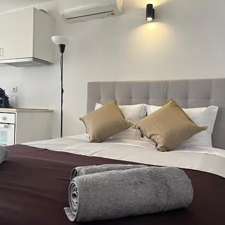 Apartamento Alfama - *